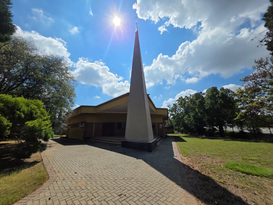 Commercial Property for Sale in Rheederpark Free State